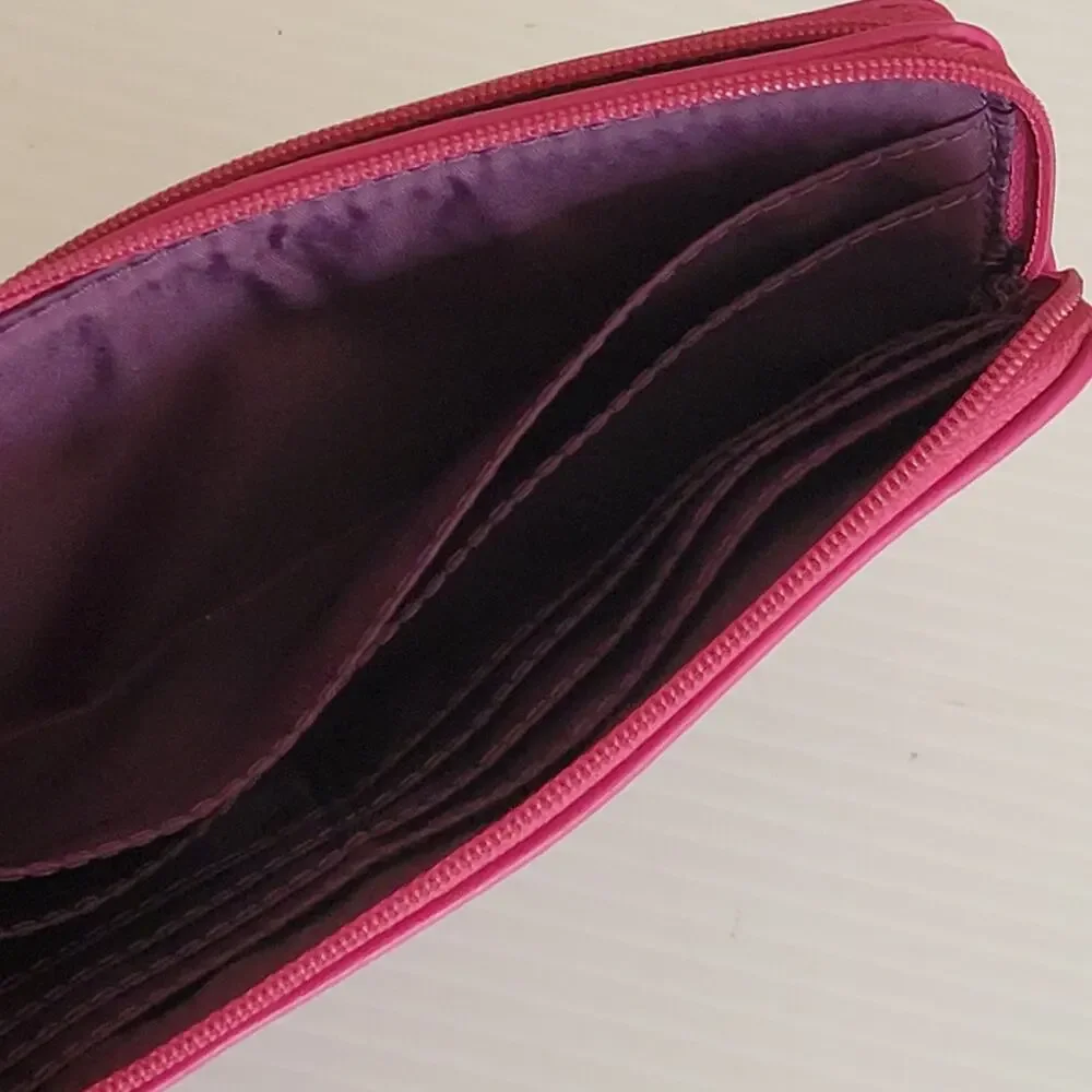 Coach Purple Pink  Leather Wristlet Clutch Wallet Purse Zipped